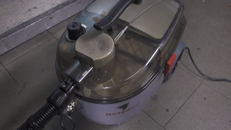Tornador Rotador Spray Vac